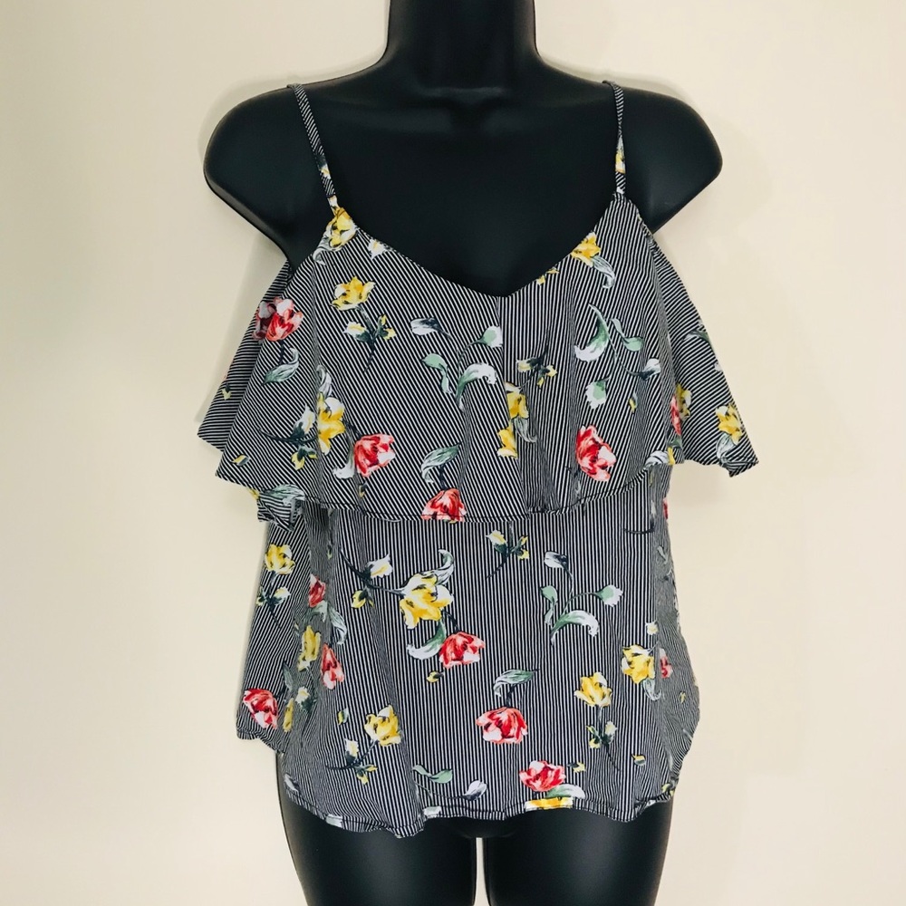 Sleeveless floral shirt